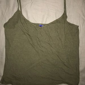Cropped army green tank
